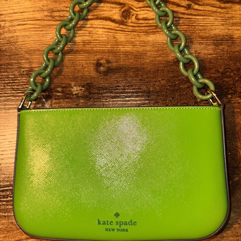 kate spade Madison Saffiano Resin Chain
Pochette Bag, Turtle Green NWOT - Picture 5 of 5